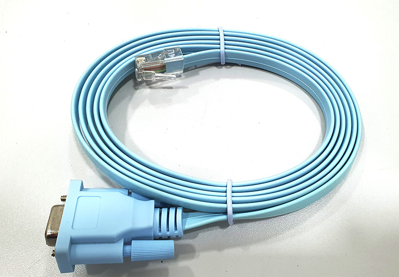 Cabo Console Adaptador Serial Cisco Db9 Fêmea Para Rj45 Mach 1.8mts