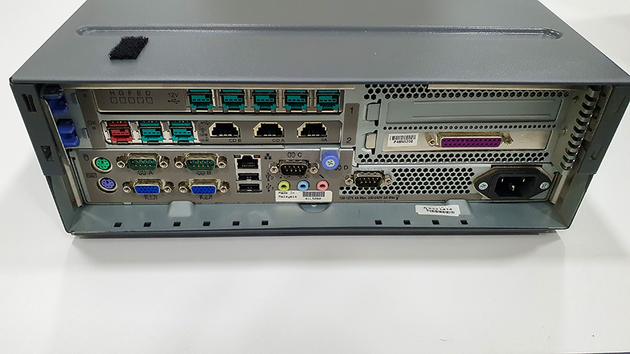 Computador IBM PC POS system TYPE 4900 – 745 700 POS Celeron 1.90Ghz 4GB 500GB