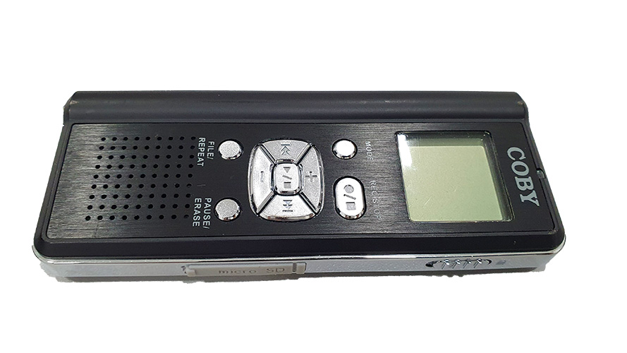 Gravador Digital de Voz Coby 4GB MP3 Player, Microfone Embutido, Entrada para Fone de Ouvido