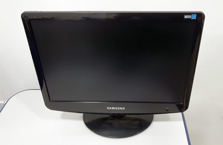 Monitor Lcd 17 Polegadas Wide Samsung 732nw