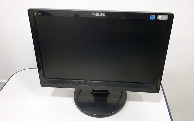 Monitor Philips 161VW LCD 15 Pol. Wide (1366 x 768)