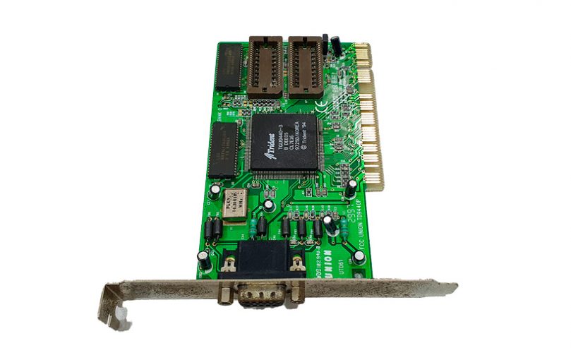 Placa de vídeo PCI Modelo Antigo (Sucata)