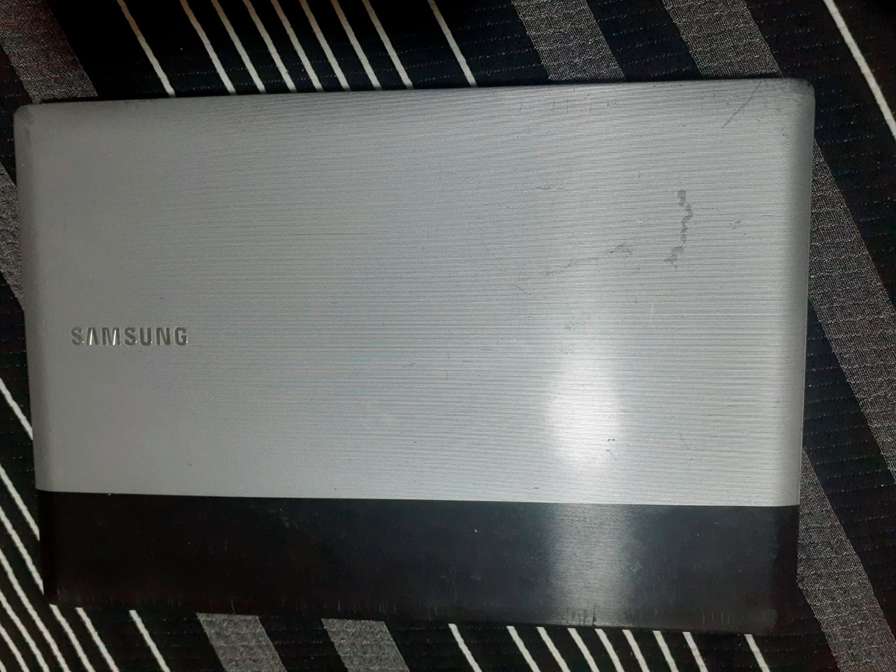 Notebook Samsung RV411 14″ Intel Core i3 2.53GHz 4GB HD-320GB