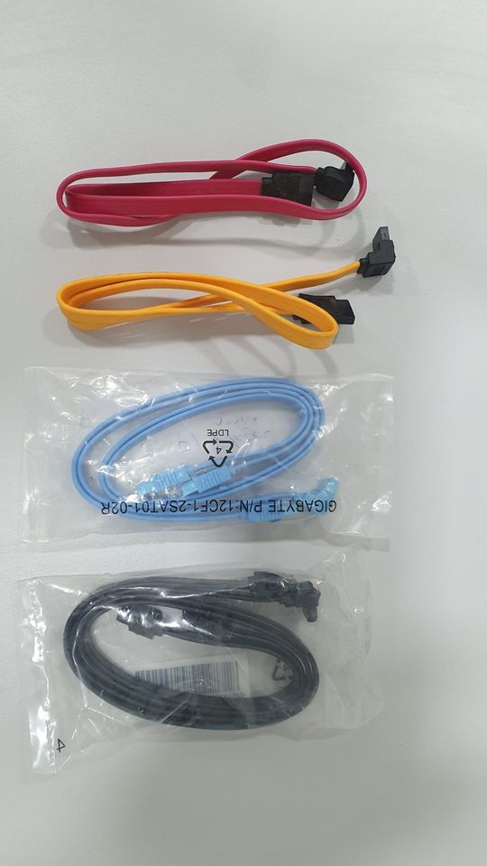 Cabos Sata 3 Para Hd / Ssd Desktop / Computador várias cores