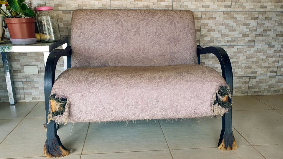 Doação – Sofá para duas pessoas